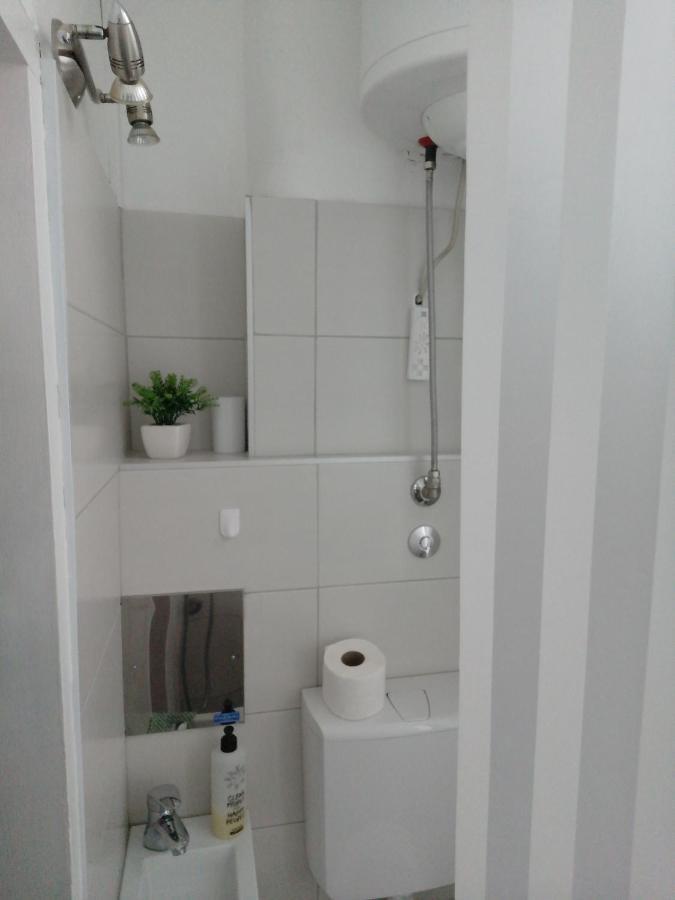 Jelena Apartment Belgrado Buitenkant foto