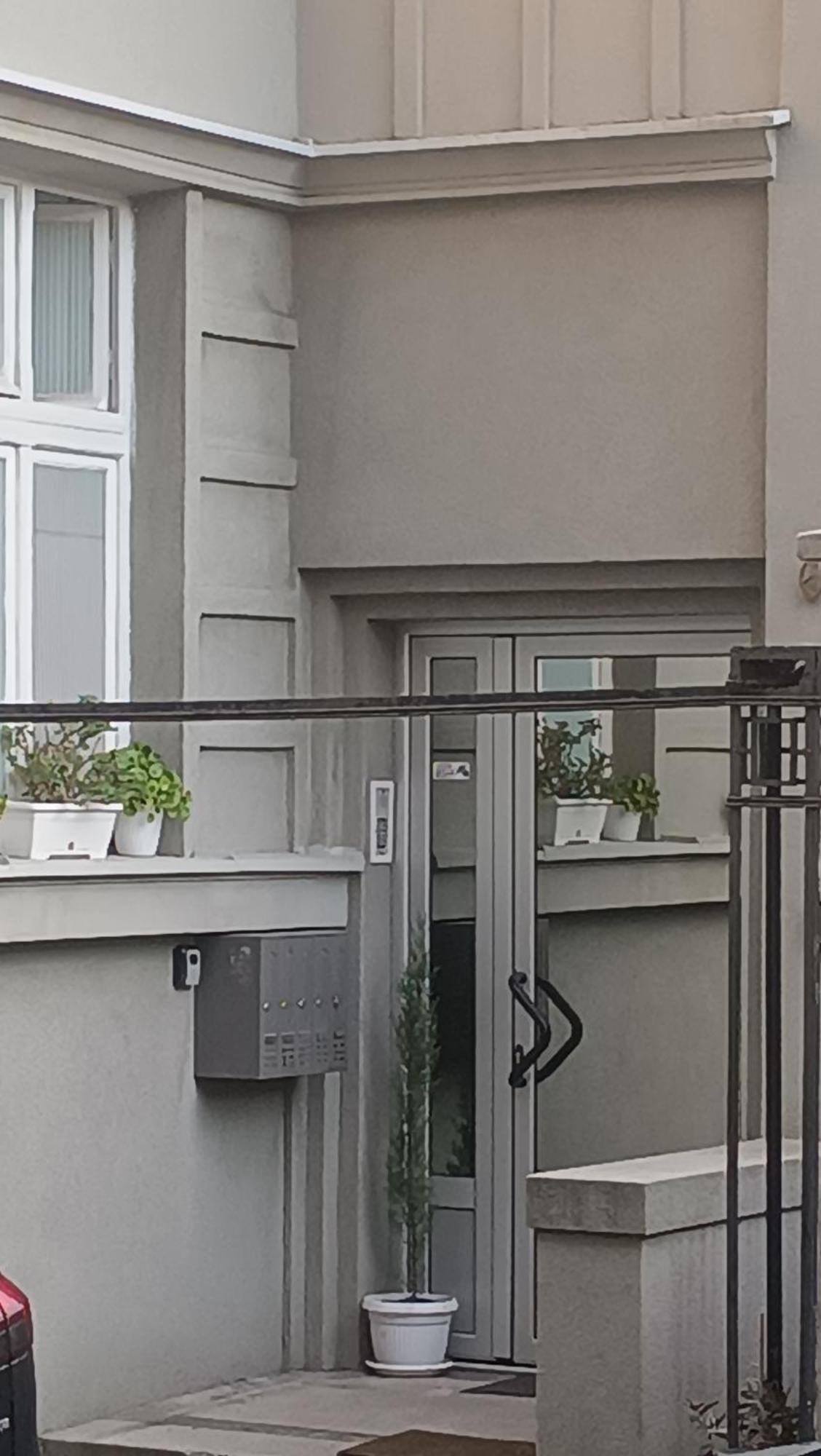 Jelena Apartment Belgrado Buitenkant foto